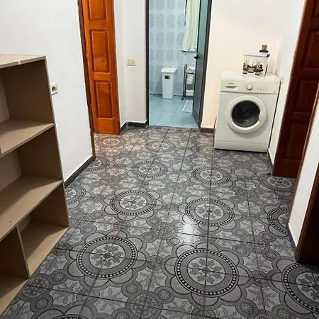 דירה Noemi's טיראנה